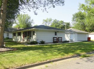 10700 Zenith Ave S, Bloomington, MN 55431