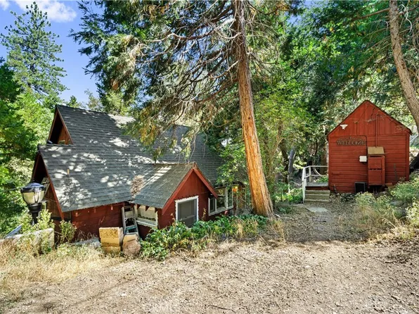 22158 Pine Dr, Cedarpines Park, CA 92322