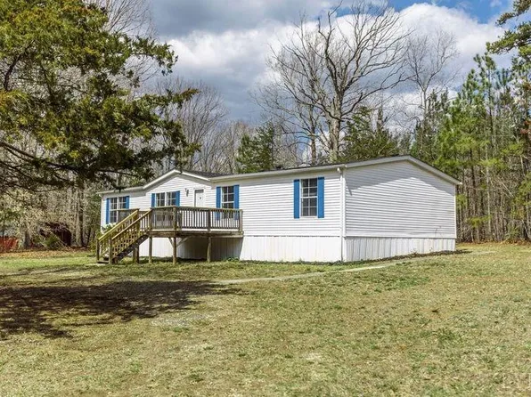 398 Gala Lake Rd, Spout Spring, VA 24593