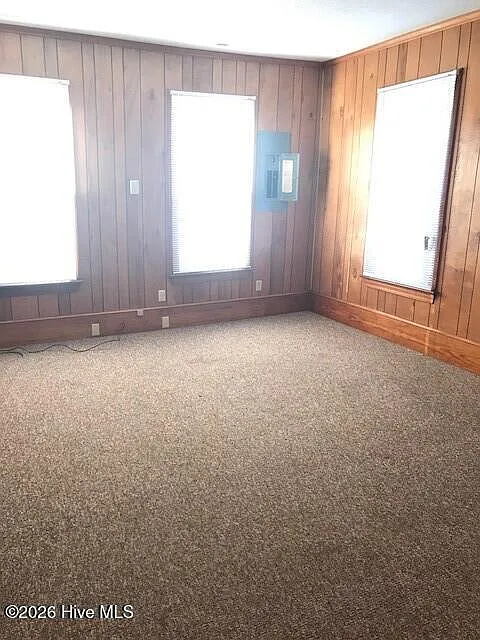 2 bed, 1.0 bath, $900 — Photo 4