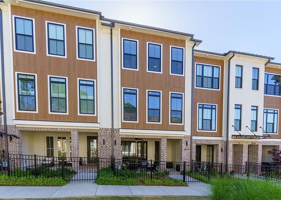 1st image of 425 Olmstead Way