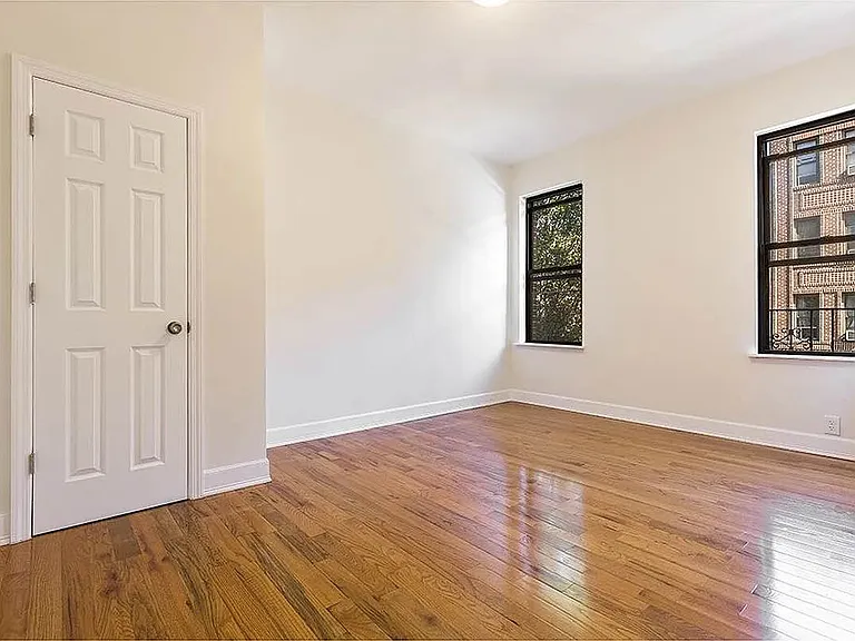 30-58 34th St #2E — Photo 8