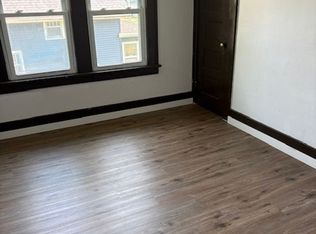 302 Clay St, Waterloo, IA 50703