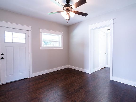 5th image of 2408 Holbrook Dr