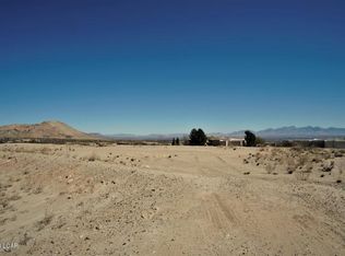 8092 Constitution Rd, Las Cruces, NM 88007