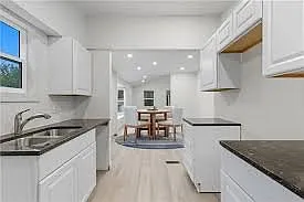 4015 Myrtle Ave — Photo 5