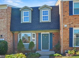 11267 Edgemoor Ct, Woodbridge, VA 22192