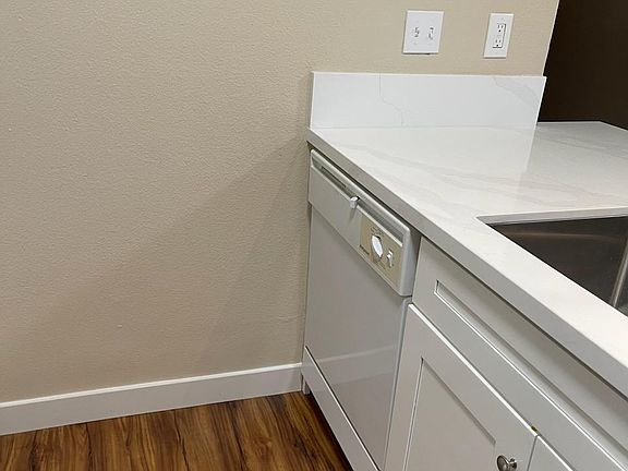 2nd image of 7880 Camino Jonata