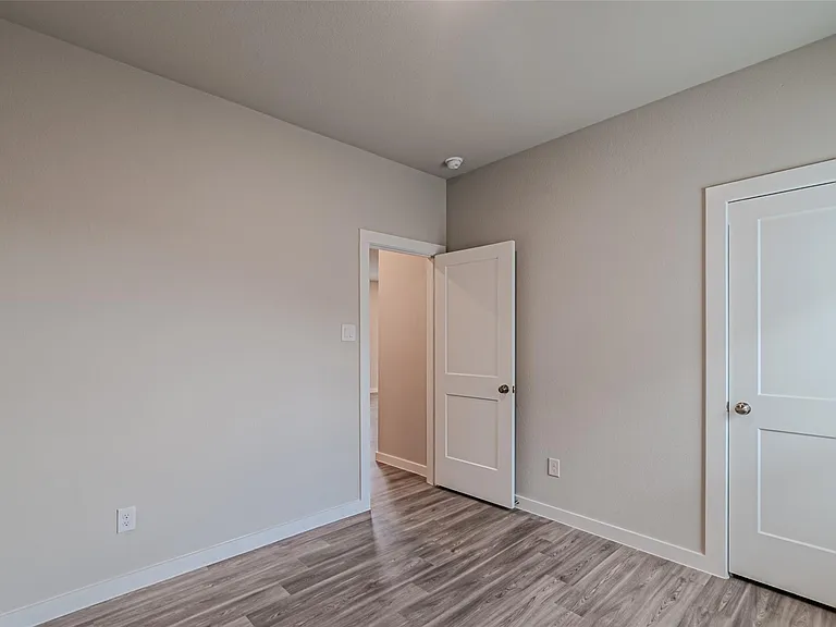 21606 Wave Hollow Dr — Photo 28