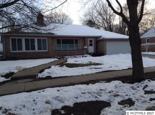 1135 1st St NW, Mason City, IA 50401