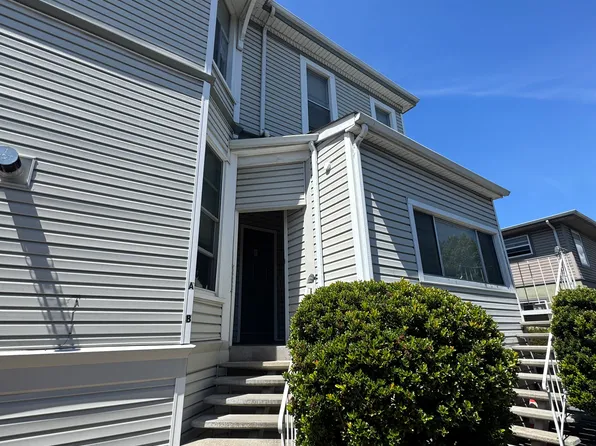 2619 Santa Clara Ave #B, Alameda, CA 94501
