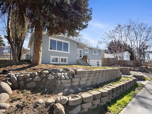 5th image of 953 S Garden Drive
