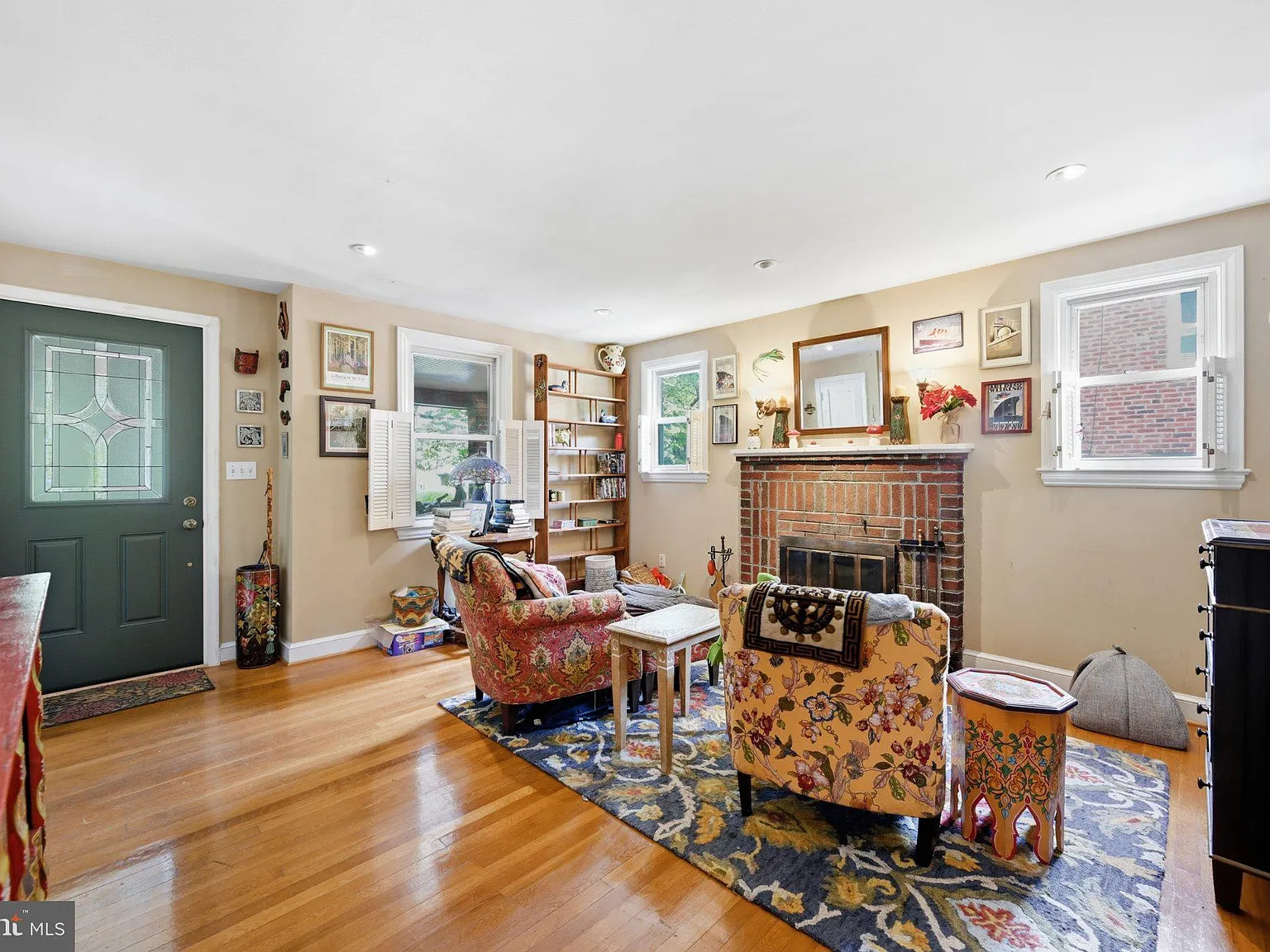 2 bed, 3.5 bath, 1322 sqft, $3,000 — Photo 3