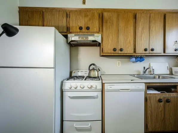 216-76 68th Avenue image 10 of 19