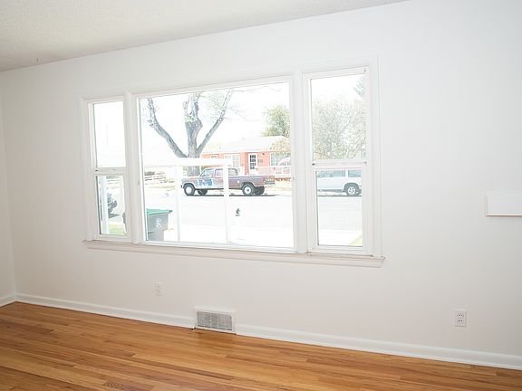 4th image of 3533 Boston Rd