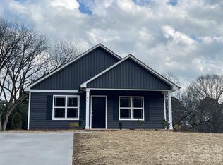 163 W Pine St, Norwood, NC 28128