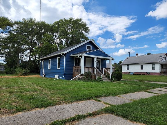 3rd image of 2113 Robinwood Ave