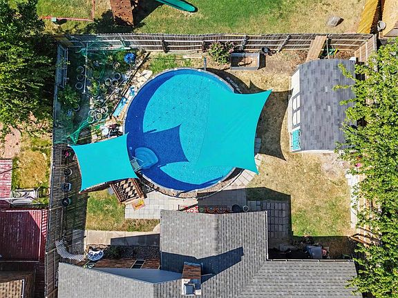 4th image of 3149 SW 100th Pl
