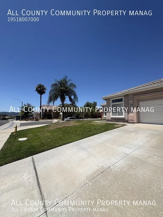 House for rent in Murrieta — Photo 3