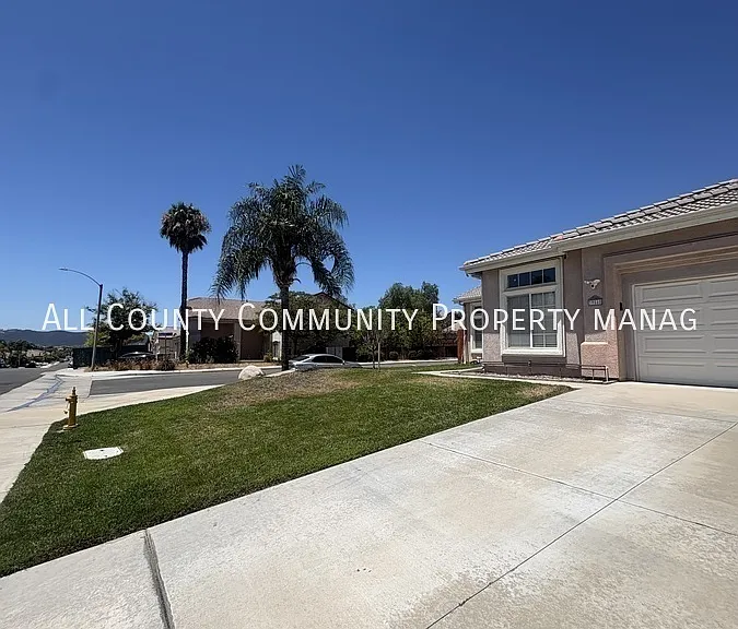 39560 Bonaire Way — Photo 3