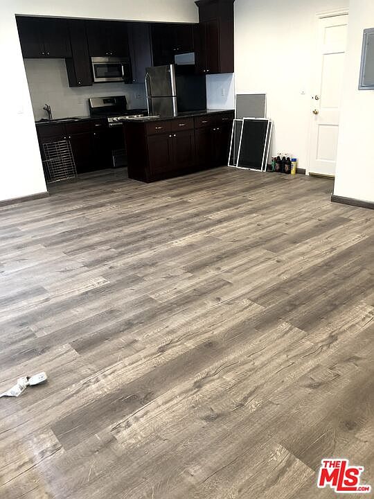 1st image of 133 S Crescent Dr APT 9