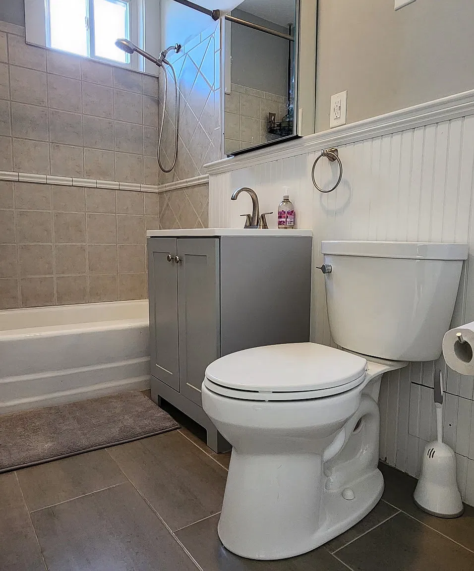 3 bed, 1225 sqft, $3,500 — Photo 4