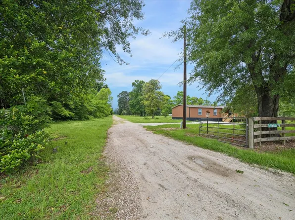 30 Timm Ln, Cleveland, TX 77327