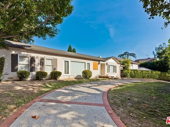 5th image of 514 N Camden Dr