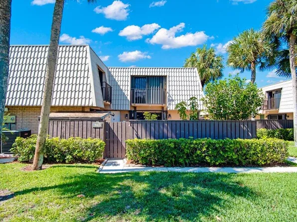 6206 62nd Way, West Palm Beach, FL 33409