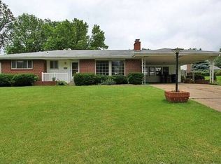 2530 Fairlane Dr, Cape Girardeau, MO 63701