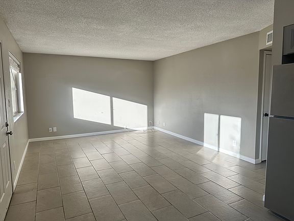 5th image of 1810 E Virginia Ave #1