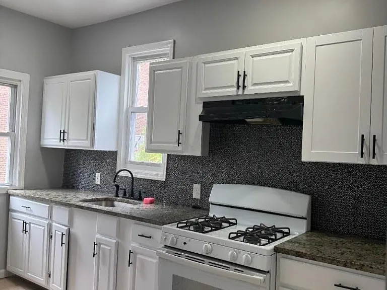 105 N Munn Ave — Photo 5