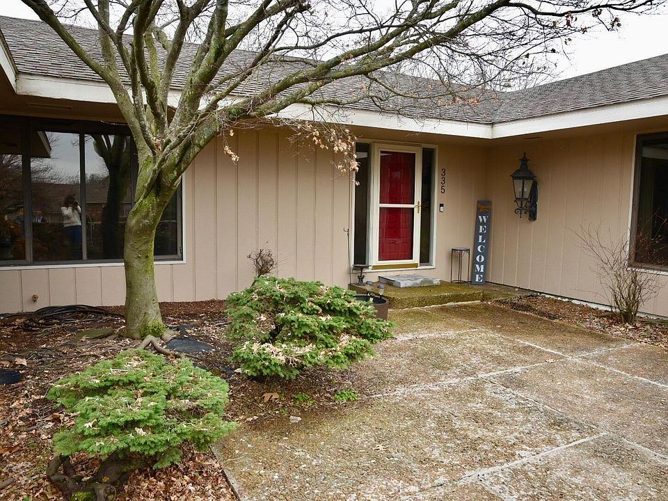335 N Belaire St, MO 65708 MLS 60238067 Zillow