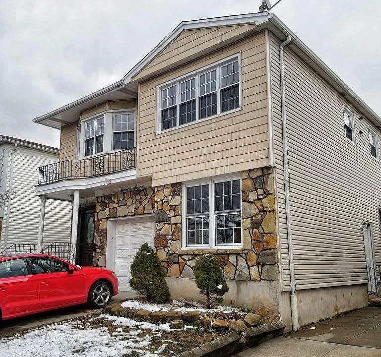 1st image of 77 Fraser St #1R