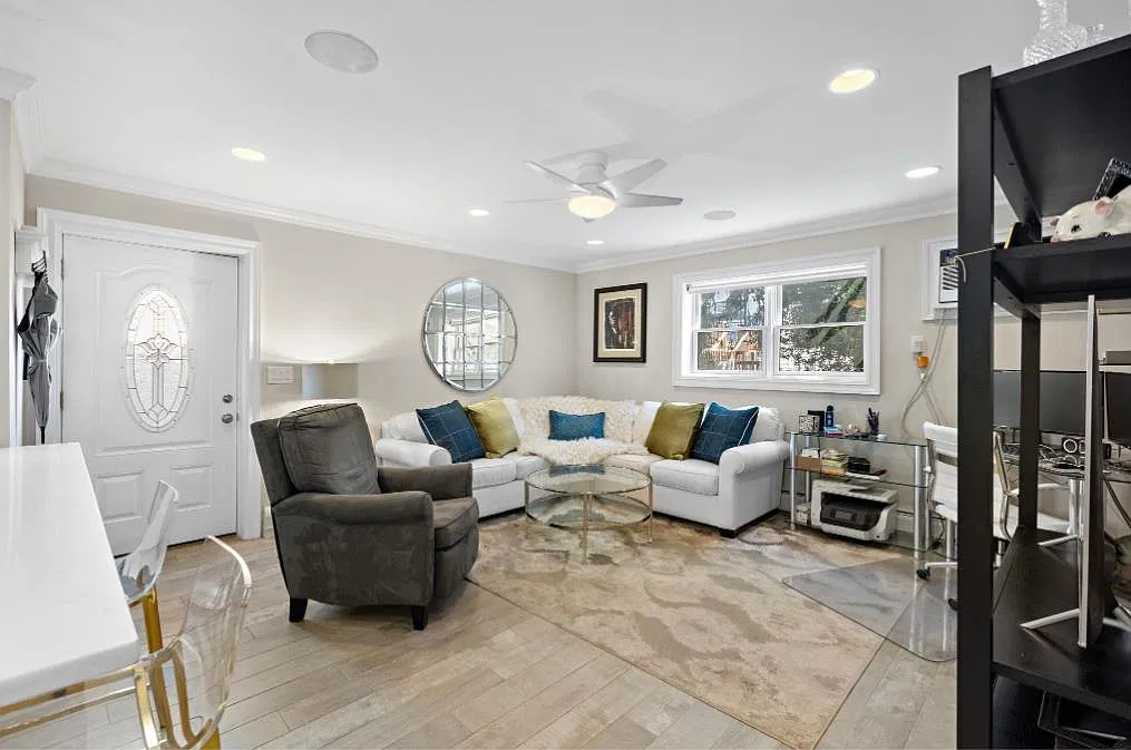 1 bed, 1.5 bath, $2,800 — Photo 3
