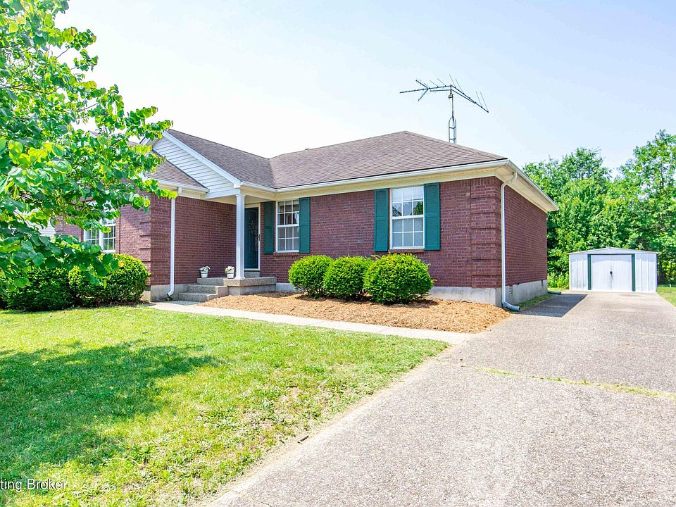 1st image of 219 River Oaks Dr