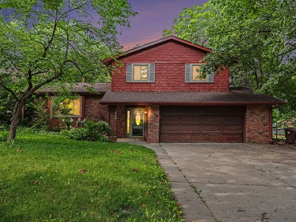 7640 South St, Lincoln, NE 68506