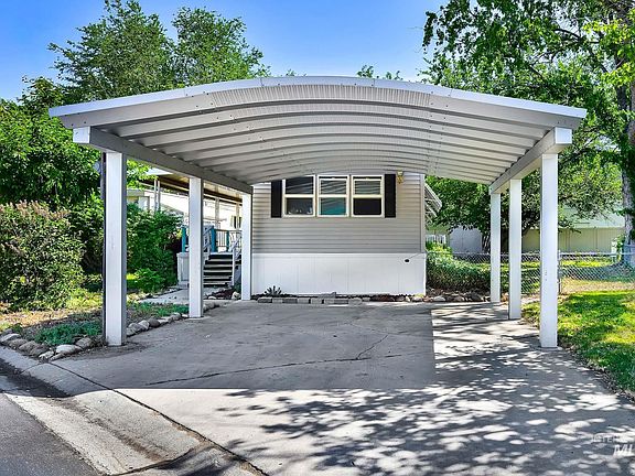 3rd image of 700 E Fairview Ave Trailer 73