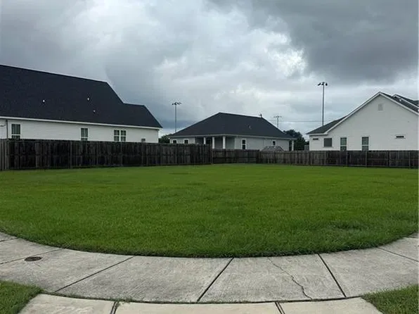 7221 Patricia St, Arabi, LA 70032
