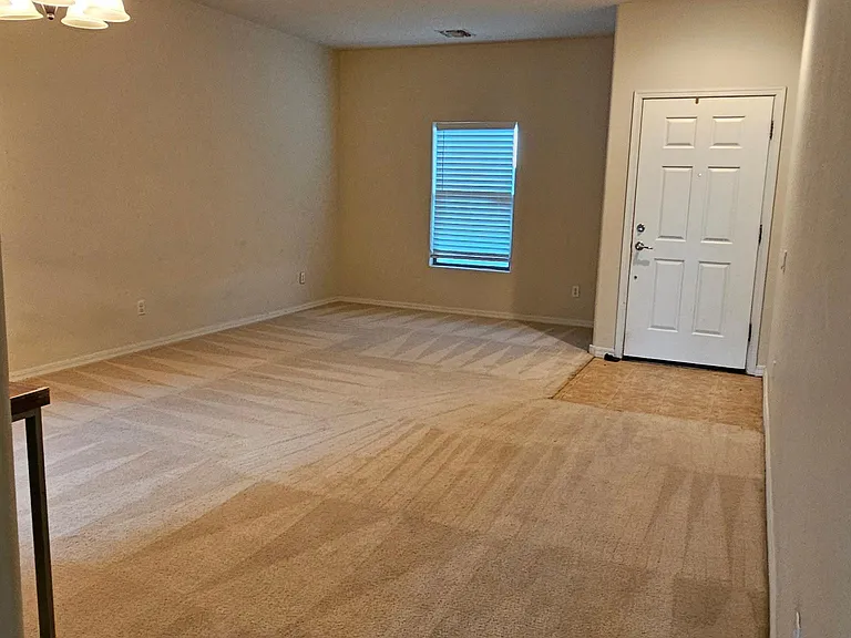42701 W Martie Lynn Rd — Photo 9