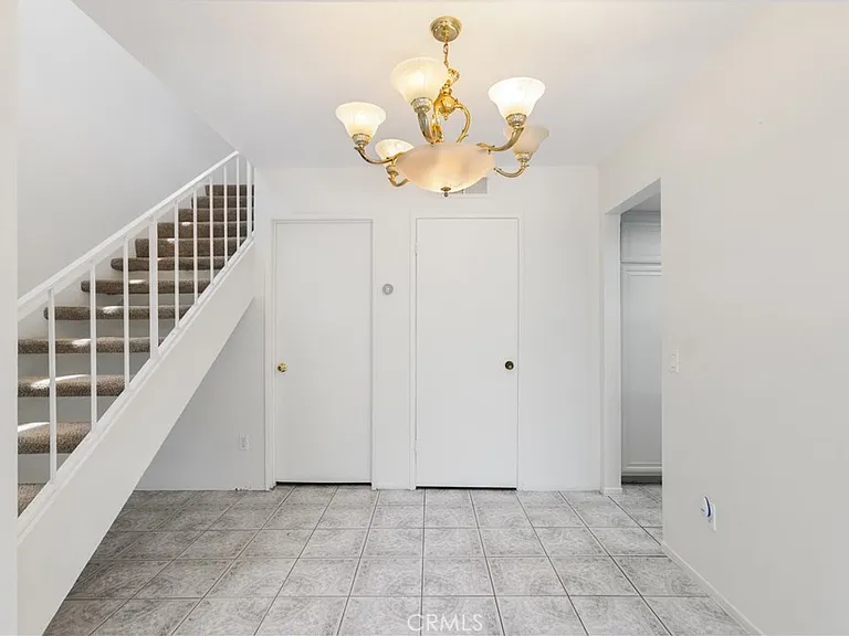 1693 S Heritage Cir — Photo 11