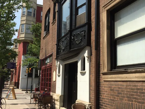 1101 Spruce St #2F, Philadelphia, PA 19107