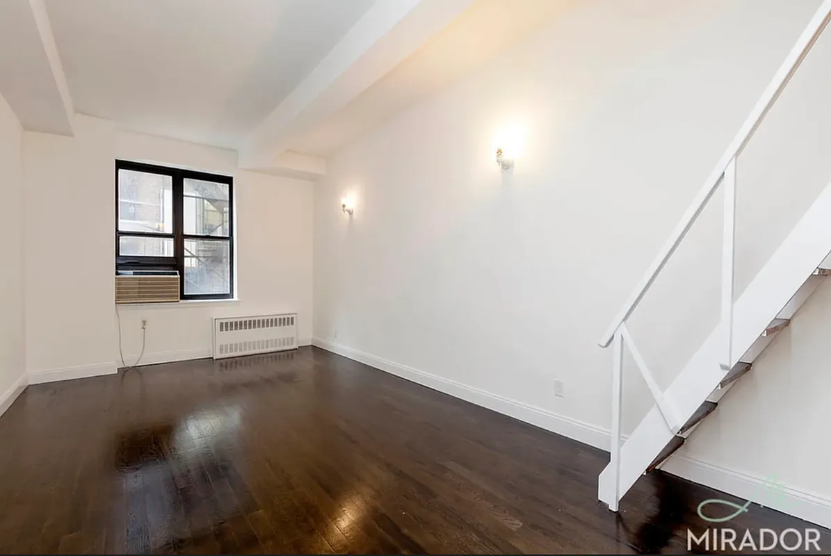 43 West 16th Street 4G