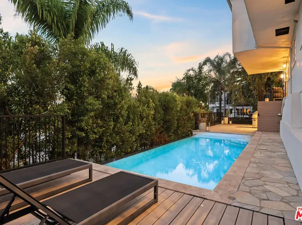 8276 Woodshill Trl, Los Angeles, CA 90069