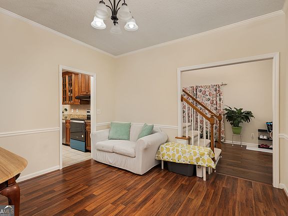 5th image of 108 Hillbrooke Ct
