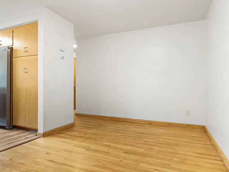 Dining space - large.