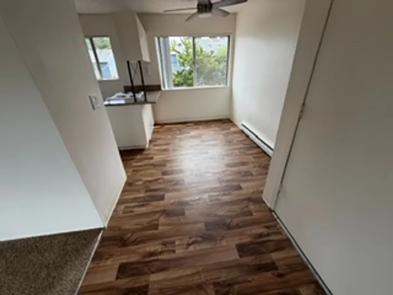 Comfortable Beaverton Living in a Convenient Location! — Photo 13