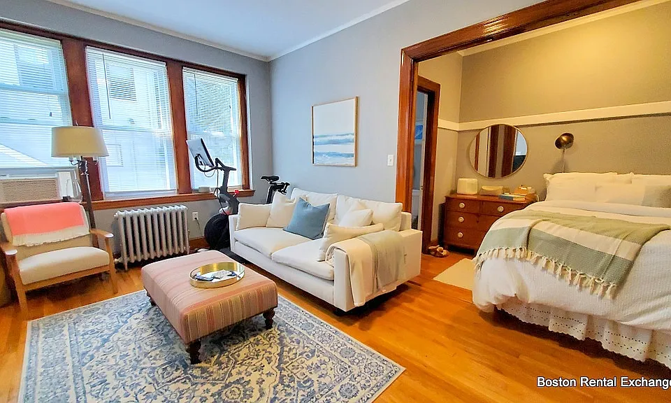 123 Orchard St #4