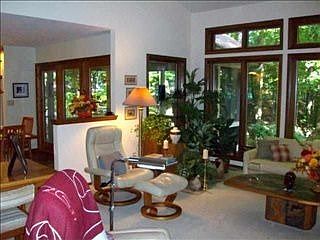5th image of 4506 Sugar Maple Dr