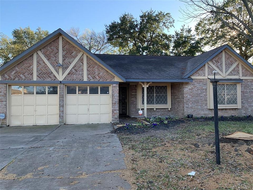 1st image of 11415 Green Glade Dr